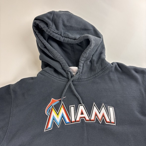 Majestic Miami Marlins Hoodie Men Large Fleece Pullover Sweatshirt Black - Picture 3 of 8
